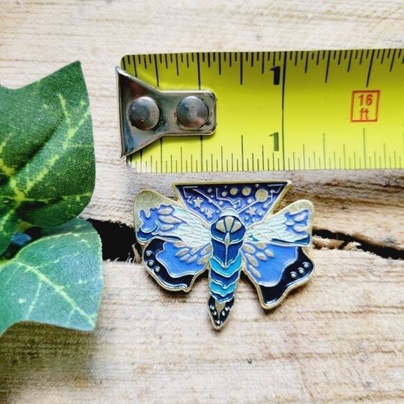 Moth Enamel Pin Brooch Mystical magical Nature Moth lover Fashion pin butterfly - Picture 5 of 11